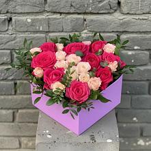 Цветочная композиция из Розы в коробке в Хасанье