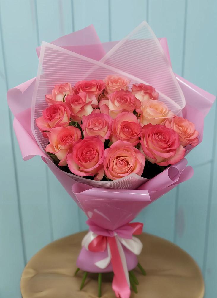 Букет 15 Розовых роз Равель в Хасанье