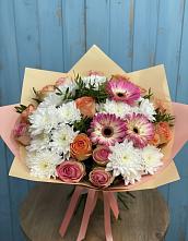 Букет цветов из:  Розы, Герберы и Хризантемы в Хасанье