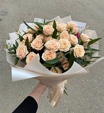 Букет Кремовые розы Латте в Хасанье