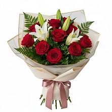 Букет цветов из:  Лилии и Розы #REPLACE_PRED# Хасанье