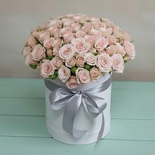 Цветочная композиция из Розы в шляпной коробке в Хасанье