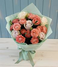 Букет цветов из:  Розы в Хасанье