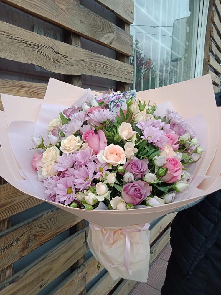 Букет цветов из: Розы и Хризантемы в Хасанье