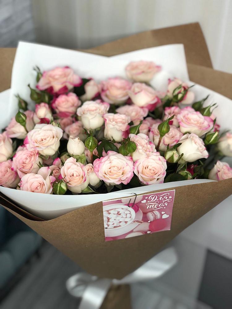 Букет цветов из: Розы в Хасанье