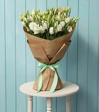 Букет цветов из:  Лизиантусы в Хасанье