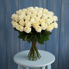 Букет 51 Белая роза Эдлесс Лав в Хасанье