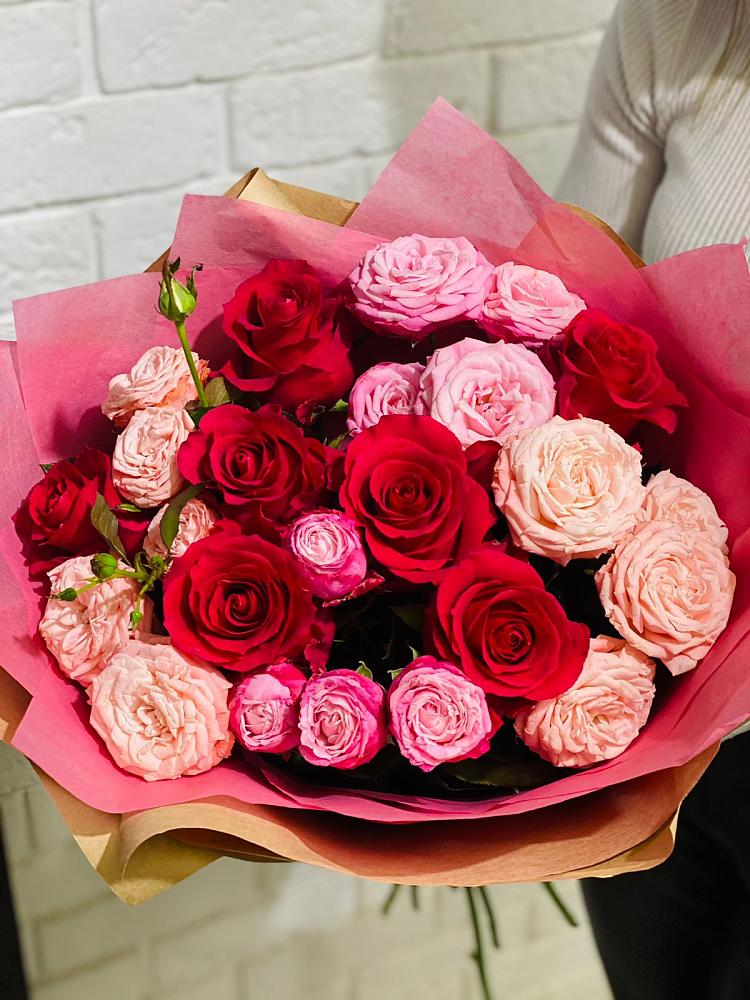 Букет цветов из: Розы в Хасанье