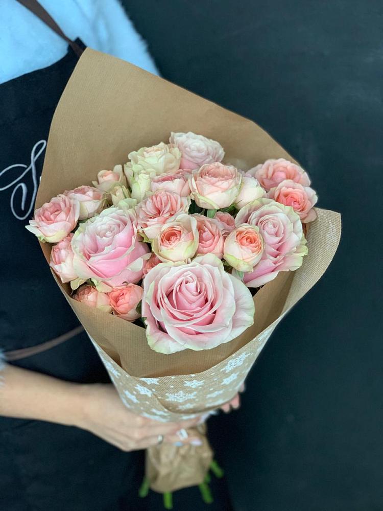 Букет цветов из: Хризантемы и Розы в Хасанье