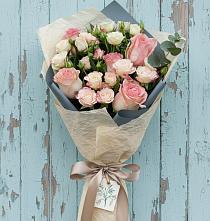 Букет цветов из:  Розы #REPLACE_PRED# Хасанье