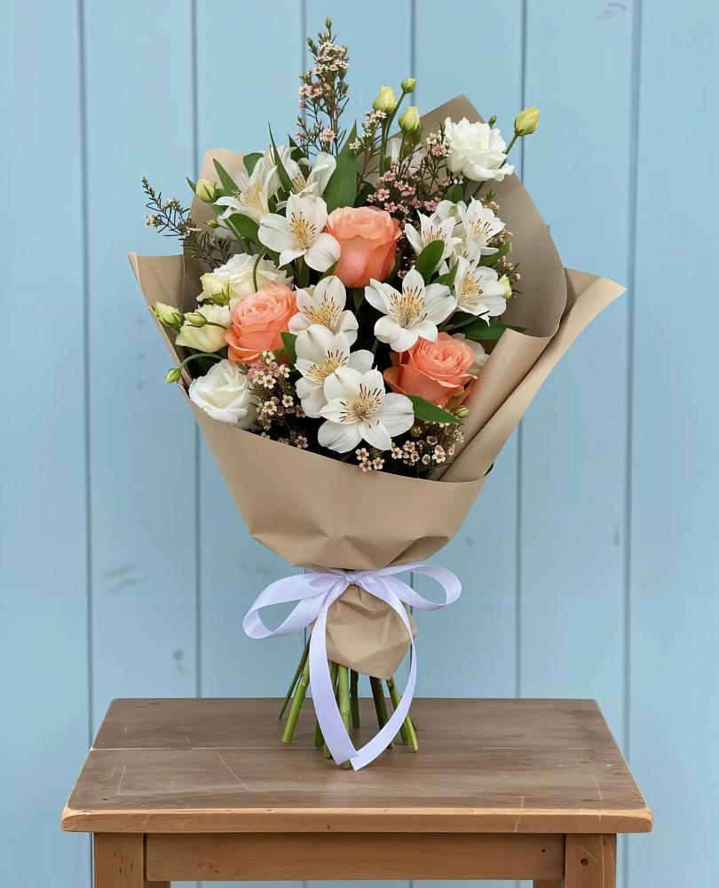 Букет цветов из: Альстромерии, Лизиантусы, Розы и Хризантемы в Хасанье