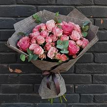 Букет цветов из:  Розы в Хасанье