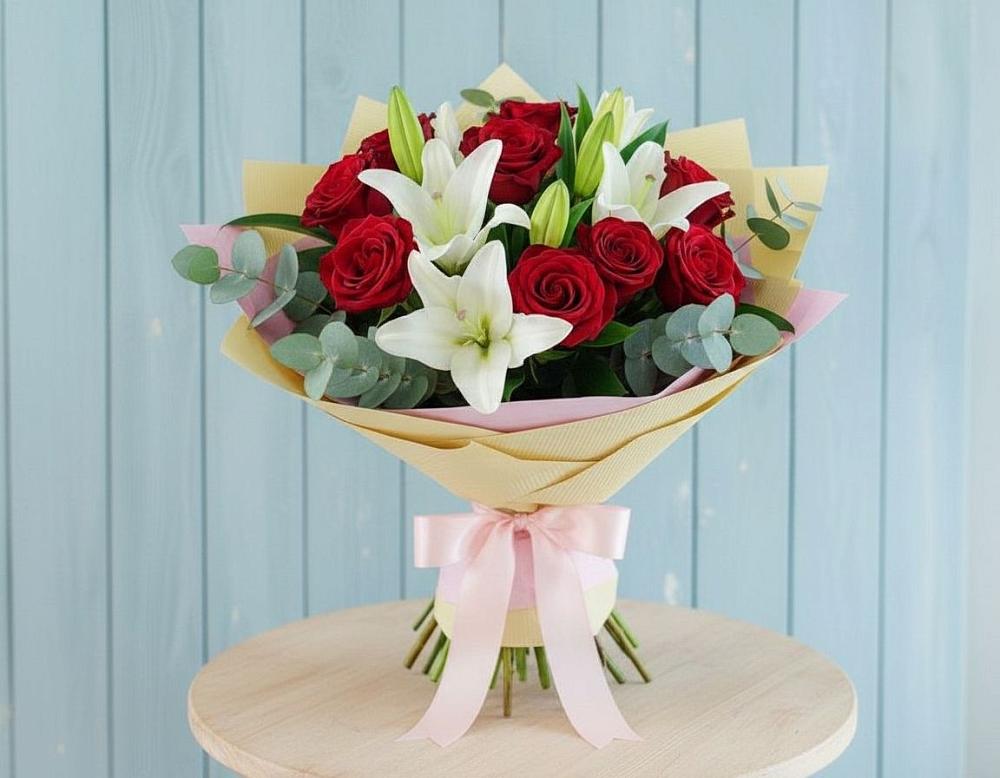 Букет цветов из: Лилии и Розы в Хасанье